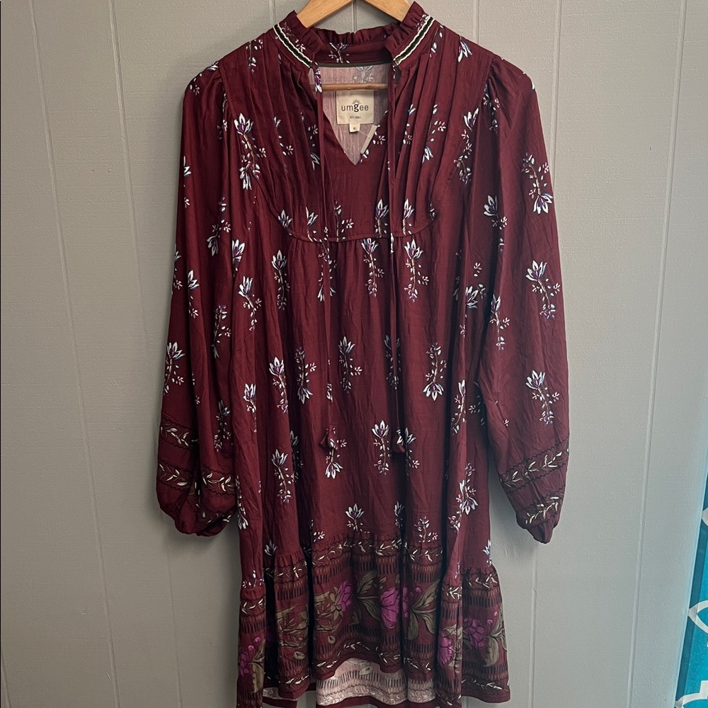 NWT Floral Umgee Dress Medium Burgundy Blue Long Sleeve Ruffle Collar